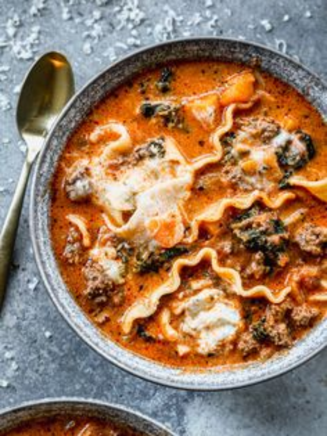 Cozy Comfort in Every Spoonful: Irresistible Lasagna Soup You’ll Love!