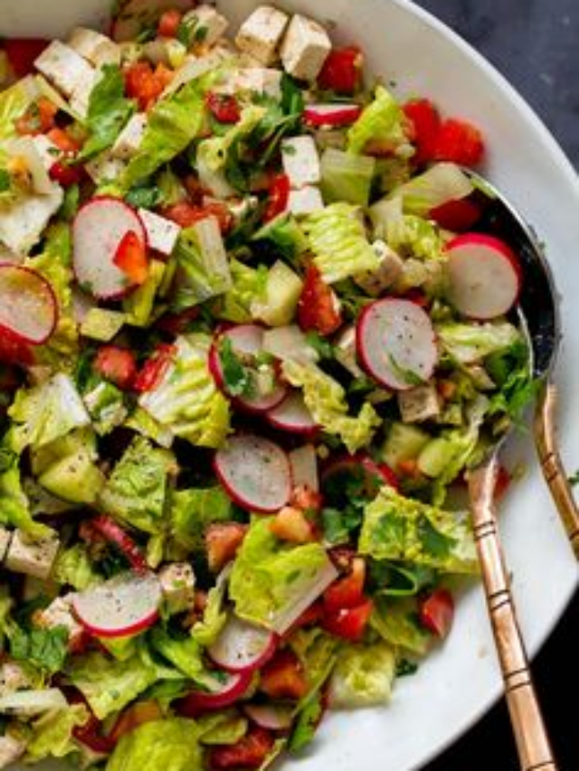 Crunchy Creations: Unique Salads for a Healthy Twist