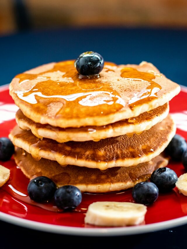 Experts Help Us Debunk False Facts About Pancakes