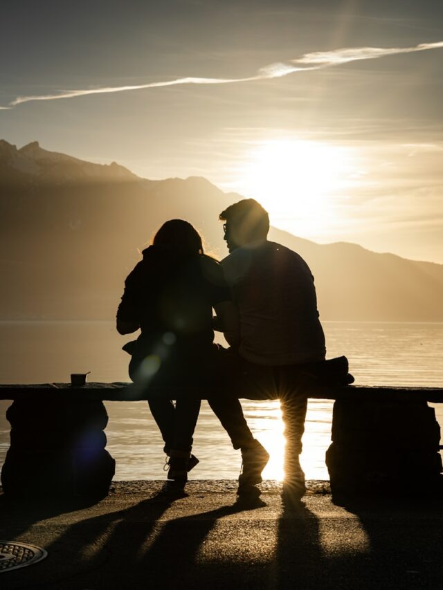 These 5 Zodiac Signs Love a Cheap First Date