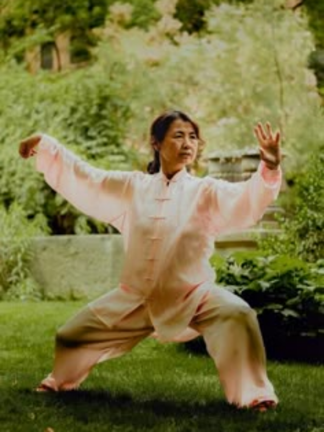 Exploring the World of Tai Chi: Beginner's Guide and Health Benefits