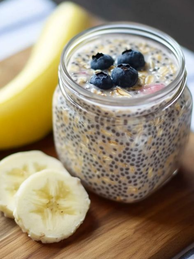 Chia and Oat Breakfast: A Healthy Recipe